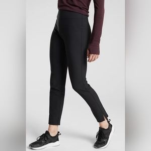 ATHLETA Wander Slim Ankle Pant, Black Size 16 EUC !